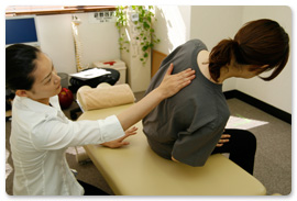 カイロプラクターは「カラダの調律師」