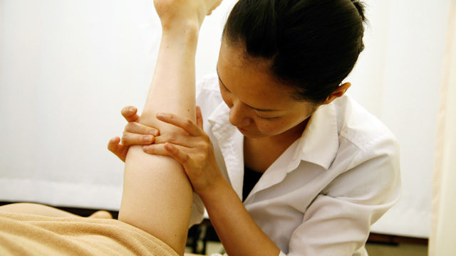 膝下リンパトリートメント|むくみや冷え性、滞ったリンパの流れを円滑に。|lymph treatment